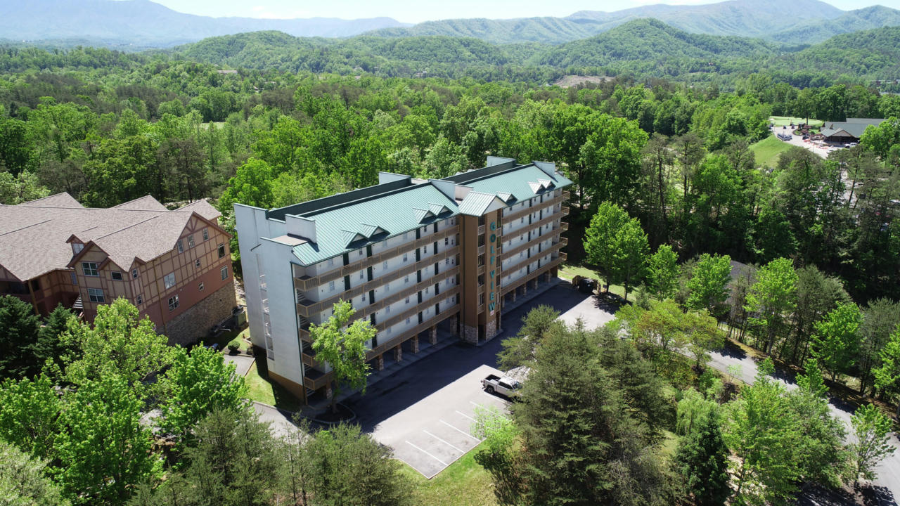 818 GOLF VIEW BLVD UNIT 1502, PIGEON FORGE, TN 37863, photo 1 of 42